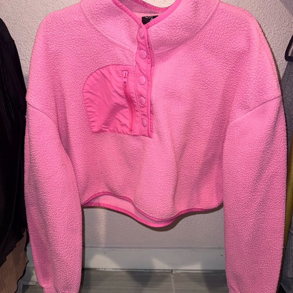 Pacsun  pink cropped fleece sweater